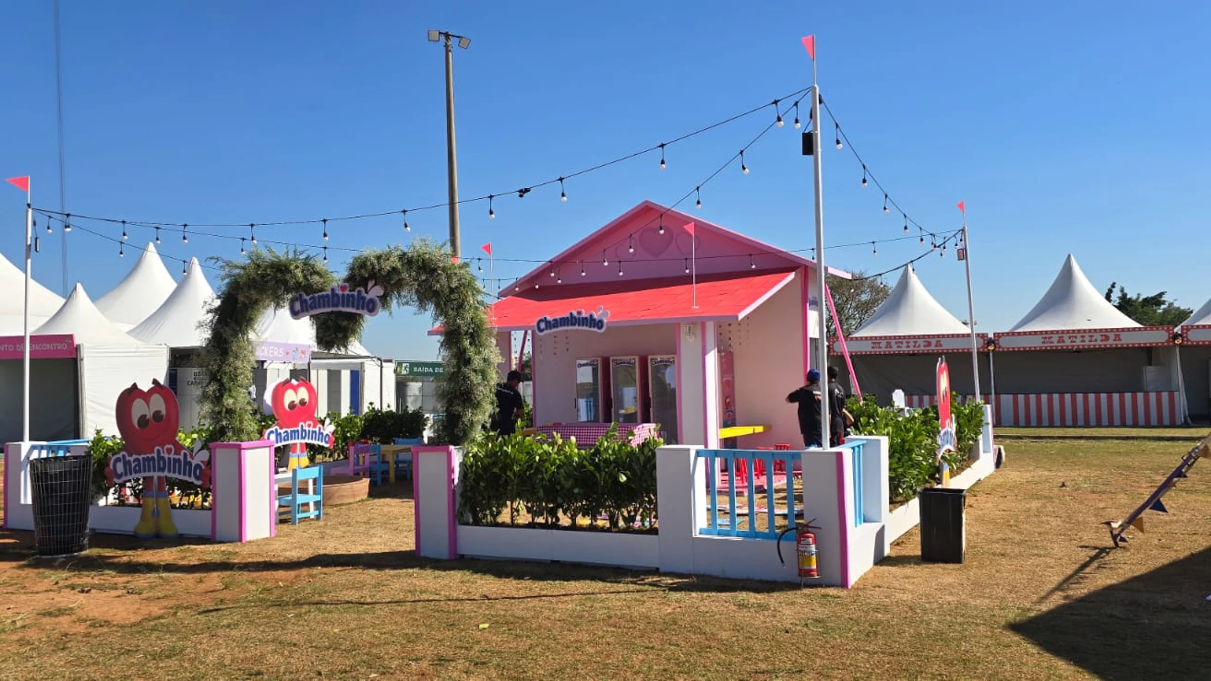 Built Chambinho Festivalzinho booth at the event